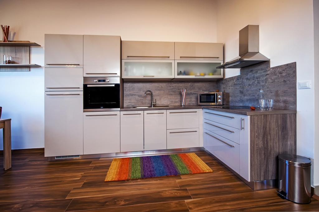 Apartment The Loft Ровінь Екстер'єр фото