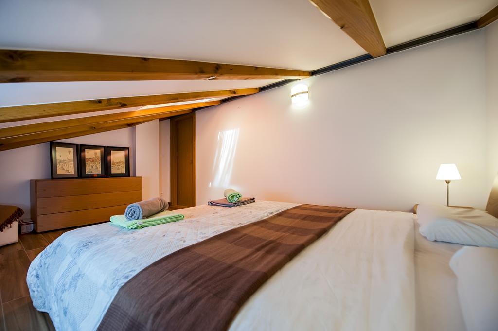 Apartment The Loft Ровінь Екстер'єр фото
